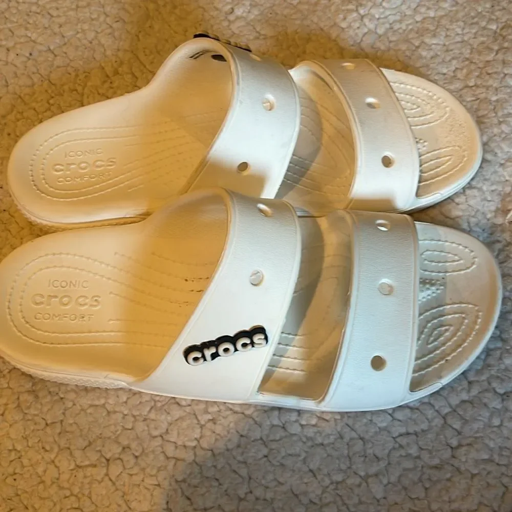 Crocs sandals M10 W12